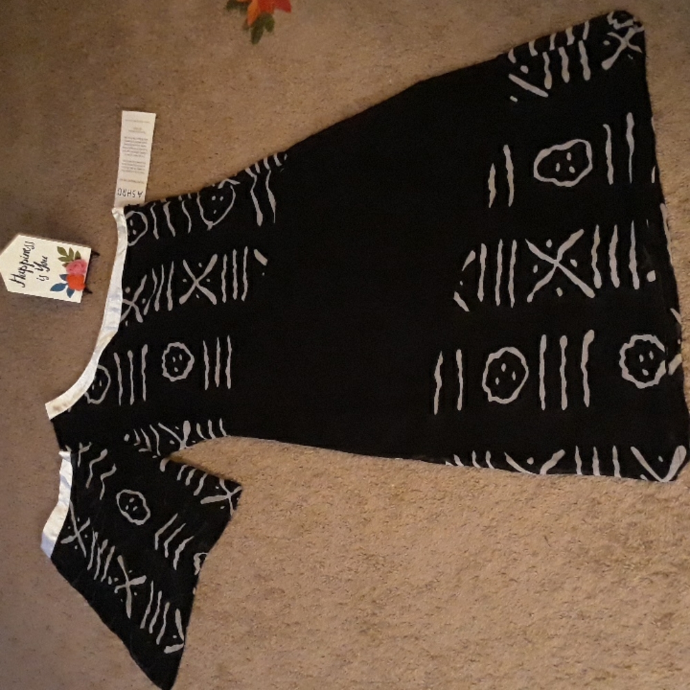 Size 8, Blk & White Dress by Ashro (NWT)